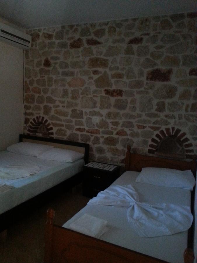 Altin Skrapari Guesthouse Ксамил Экстерьер фото