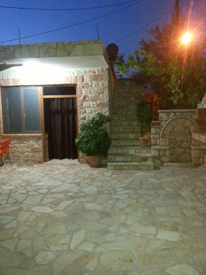 Altin Skrapari Guesthouse Ксамил Экстерьер фото